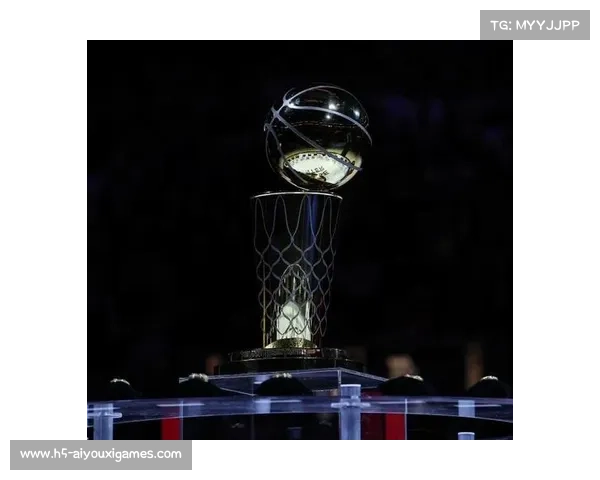 NBA杯奖杯设计细节，尼克斯更衣室庆祝画面